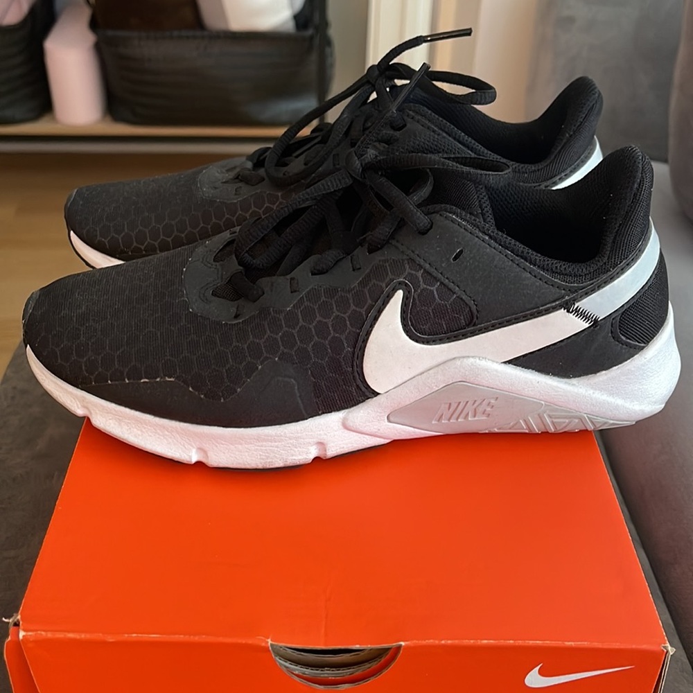Women’s Nike Legend Essential 2 Training Sneaker